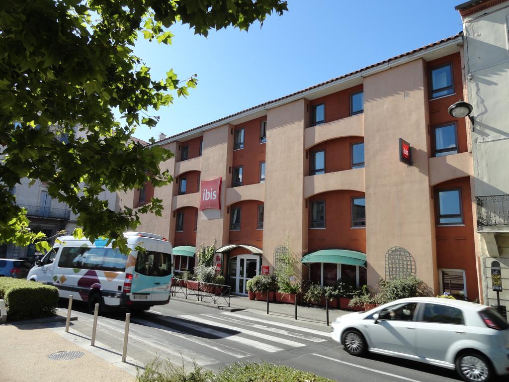 Ibis Carcassonne Centre - La Cite Hotel Exterior photo